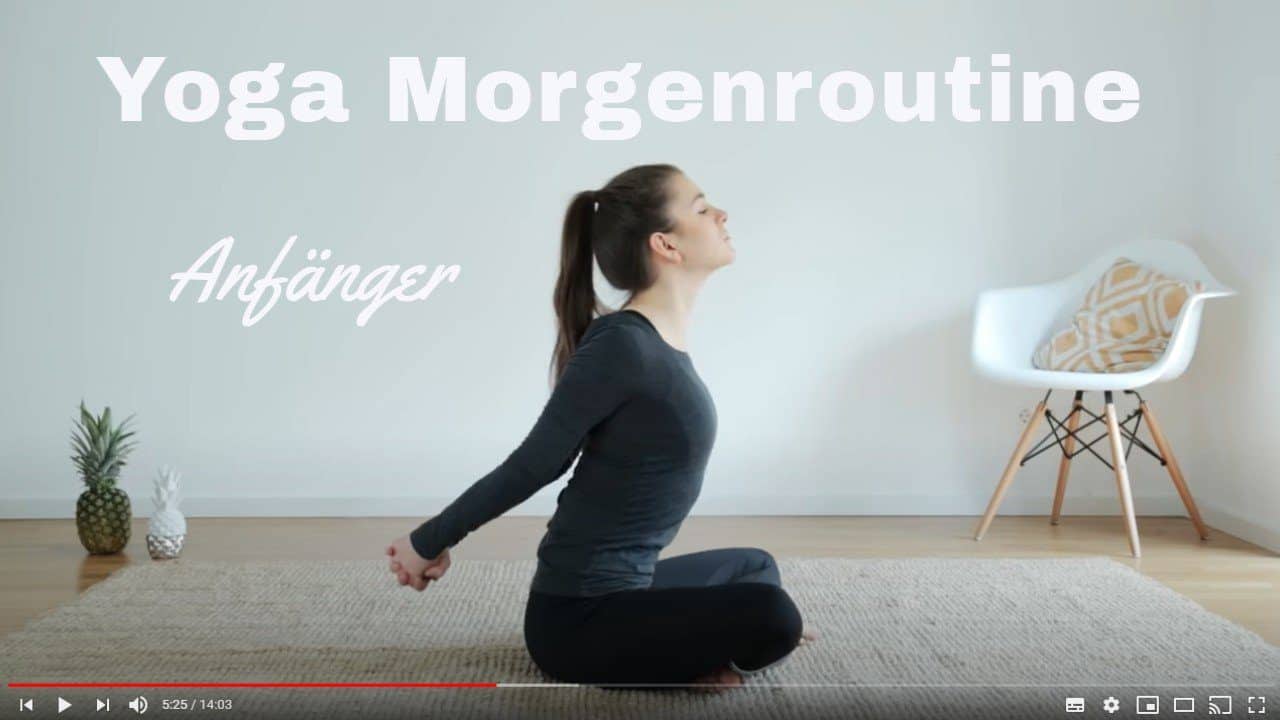 Yoga-Video: Deine Yoga-Routine nach dem Aufstehen